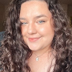 Meet your Posher, Lorin